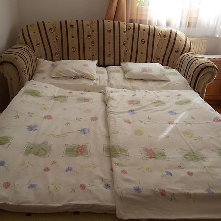 Dessewffy Guesthouse Zamardi Luaran gambar